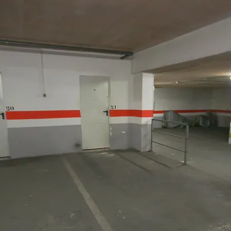 Lägenhet Ave Huelin 3rooms - Con Parking Y Ac *