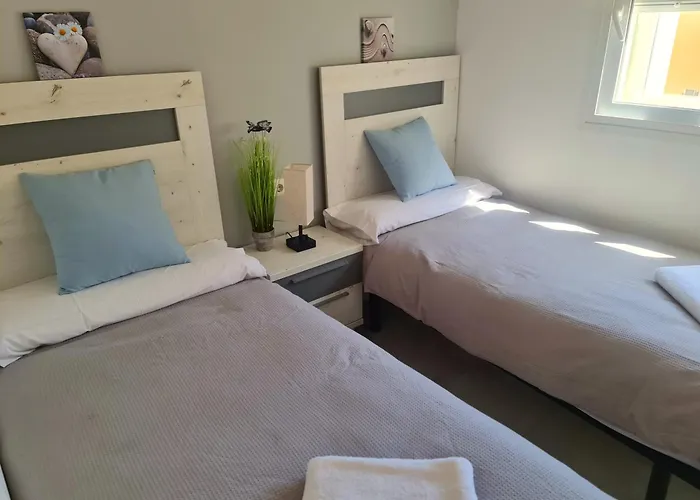 Ave Huelin 3rooms - Con Parking Y A/c Apartment *